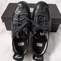 オニツカタイガー MEXICO 66 23.5cm エナメル