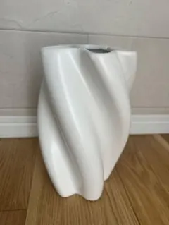 2026年最新】ART OF BLACK 花瓶・花器・フラワーベースの人気アイテム