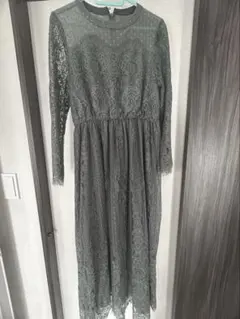 AND COUTURE オケージョンドレスのサムネイル