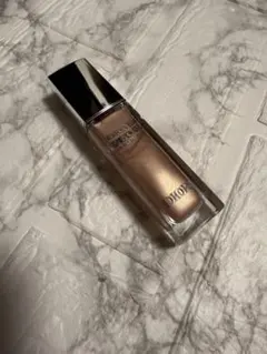 Dior Forever Glow Maximizer ハイライトのサムネイル