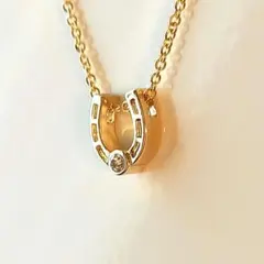 ホースシューのネックレス