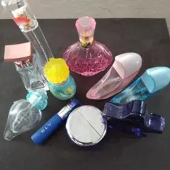 2026年最新】香水瓶 レトロの人気アイテム - メルカリ