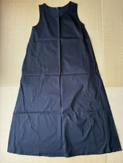 UNIQLO ノースリーブ ロングワンピース 黒