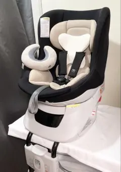 チャイルドシート 回転式