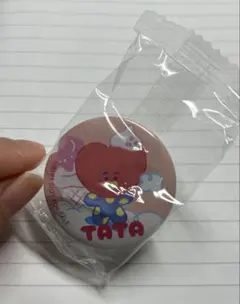 くら寿司ビッくらポンBT21コラボ缶バッチ