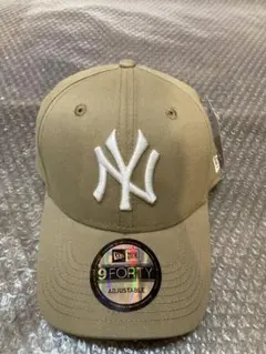 New Era NYロゴ Beige色White刺繍男女用キャップフリ➖サイズ