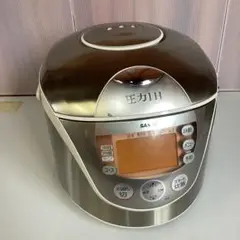 昭和レトロ　SANYO ECJ-F181 炊飯器 ホワイト・ピンク 昭和レトロ SANYO ECJ-F181 炊飯器 ホワイト・ピンク 昭和レトロ