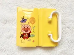 Item thumbnail for item c3847b78-7c9f-494b-bdd3-a38c28e05f8d