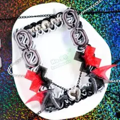 ホイップデコ　硬質トレカケース　デコトレカ　B8 シルバー　赤　黒