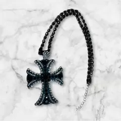 新品 未使用 クロス型ストーン付きネックレス