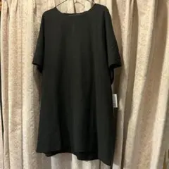 新品未使用　黒 チュニック　半袖　 5月1日から5日まで発送できません。