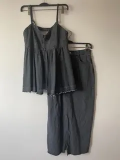 Item thumbnail for item 46807336-bc10-4aad-a8c6-6186b59a2776