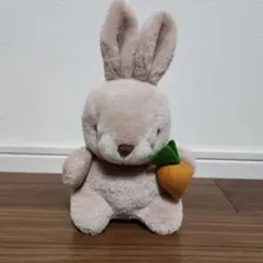 うさぎ ぬいぐるみ 人参付き ホワイト レトロ セキグチ - メルカリ