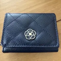 クレイサス　三つ折り財布