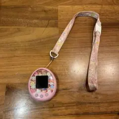Tamagotchi 4U 本体 ピンク ストラップ付き - メルカリ