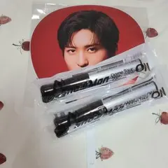 【リーサム様専用】Snow Man ON ペンライト2本　目黒蓮うちわ1枚