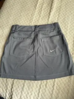 Nike グレー ゴルフスカート　Oサイズ