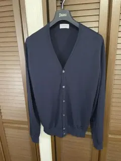 美品JOHN SMEDLEYジョンスメドレー メリノウールネイビーカーディガンLのサムネイル