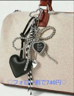 じゃらじゃらキーホルダー　ハート　バッグチャーム　 パラコード 　キーホルダー