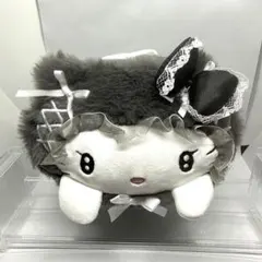 ハローキティ　寝そべりクッション　ミニ　ふわふわケープ　ぬいぐるみ　　ブラック①