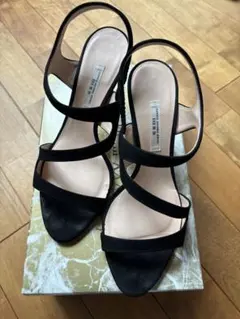 美品　VII XII XXX セヴントゥエルヴサーティ　ピンヒール　ハイヒール