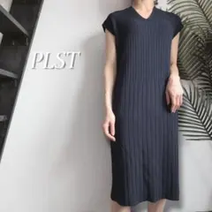 ROPE フレンチスリーブリブニットワンピースのサムネイル