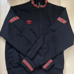 adidas レッド ブラック デサント社製 トラックジャケット