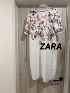 ZARA 花柄ボタニカルワンピース