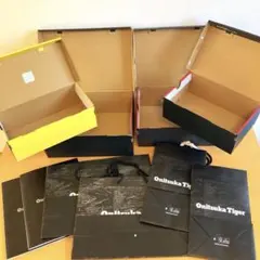 オニツカタイガー ショップ紙袋　カタログ　空箱