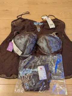 ワコールブラウン レース ビーズ装飾 ブラジャーショーツキャミソール3点セット