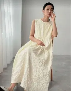 ロングワンピース　花柄