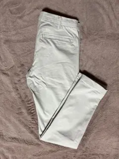UNIQLO ライトグレー チノパン 76cm