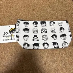 名探偵コナン スリーコインズ buggy柄マチ付きポーチ