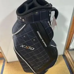 新品】XXIO キャディバッグ GGC-X142 9.5型 軽量 ウィンドペン - メルカリ