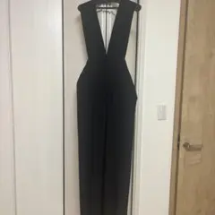 ノーリーズ　ブラック Vネック サロペット ウエストリボン付きのサムネイル