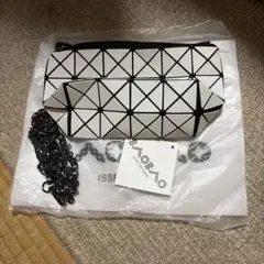 【訳あり】BAO BAO ISSEY MIYAKE ショルダーバッグのサムネイル