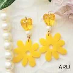 No.403★可愛い☆花☆オレンジ☆フラワー☆ハート☆ピアス☆イヤリング