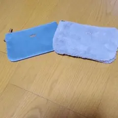 AHKAHのポーチのセットです。