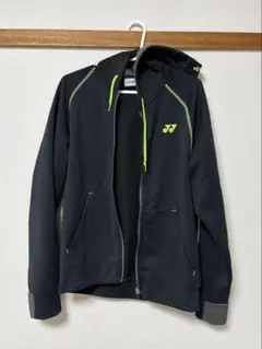 ち*ー様 【YONEX】 フード付き アウターのサムネイル