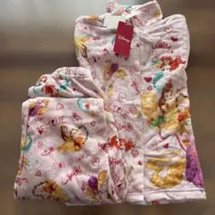 新品、未使用Disney アリエル ベル プリンセスパジャマ130