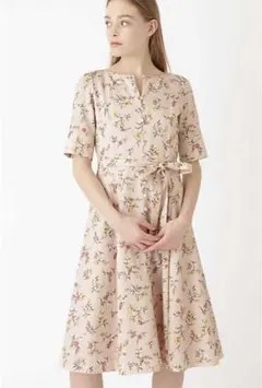 ジルスチュアート エミーフラワープリントタックワンピース