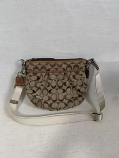 【即購入○】Coach ショルダーバッグ ベージュ モノグラム