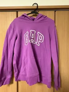 【最終値下げ！11/20まで販売】GAP 紫色 パーカー Lサイズ