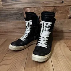 CINZIA ARAIA レースアップレザースニーカー 42サイズのサムネイル
