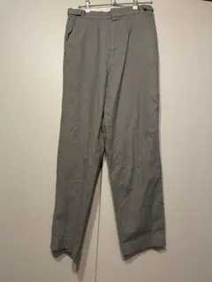 BEAUTY&YOUTH グレー スラックス Mサイズ