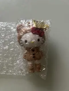 ハローキティ展 50周年 シークレットマスコットチャームA クマスーツ