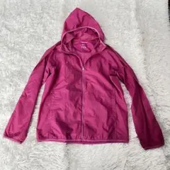 ユニクロ　ウィンドブレーカー XL ピンク フード付き