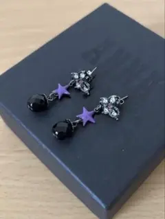 ANNA SUI 星型ピアス