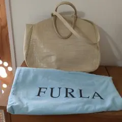 FURLA ベージュ クロコダイル風 ハンドバッグ
