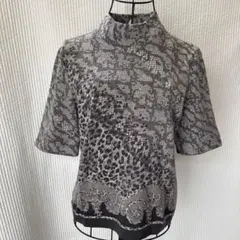 レオパード柄ハイネック五分袖トップス